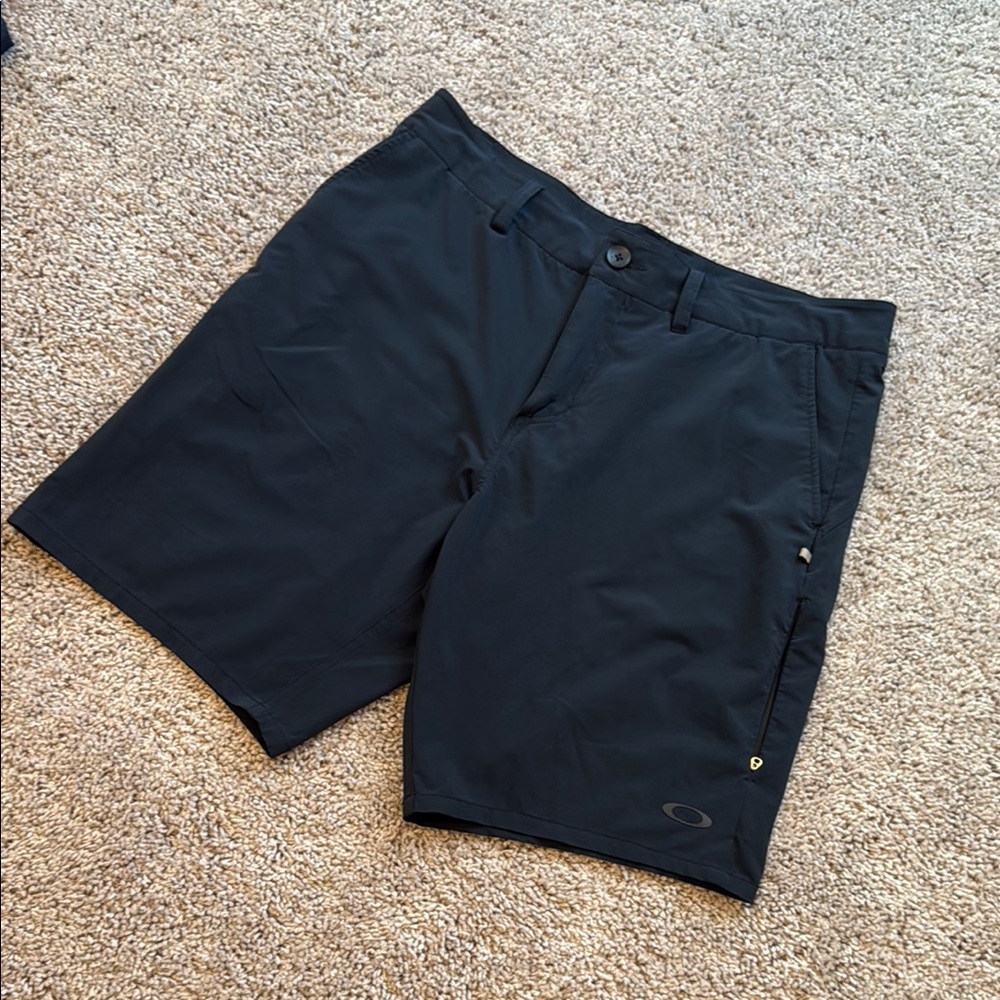 Oakley Men's Dark Shorts
